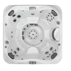 Jacuzzi® J-345™ COMFORT HOT TUB WITH OPEN SEATING